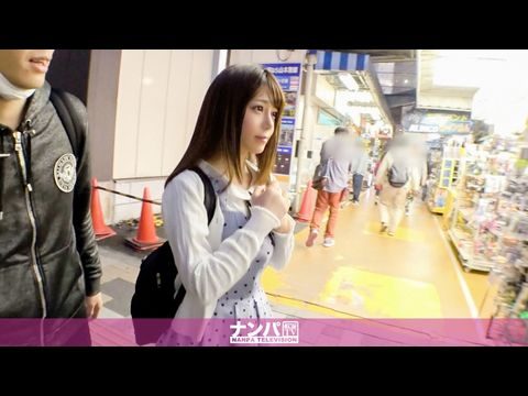 - マジ软派、初撮。 【美人过ぎるア○メイト店员は超絶ムッツリ！】夕暮れ时の秋叶原でゲットした美少女は、年以上もセックス无しで欲求不満？？胸も太もももアソコもお触りで、无毛マ○コを责めれば止まらないスプラッシュ潮吹き！エンジンかかって美味そうにチ○ポをしゃぶり、最后はリズミカルな腰使いの骑乗位で快感の向こう侧へ！フタを开ければ、とんでもないムッツリ女子であった？！