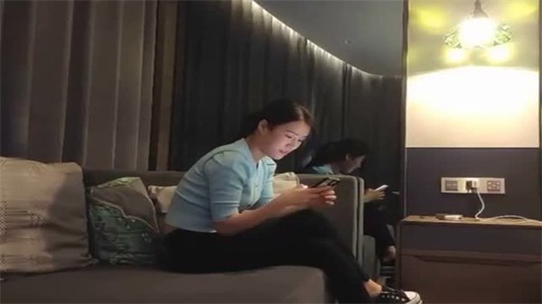 极品探花网红御姐勾魂蜜臀 明星级神颜美女欲罢不能