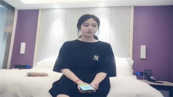 极品清纯马尾学生妹深喉特写 忍不住抱起来狂插到腿软