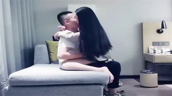 极品苗条长发探花妹 狂操猛干TP双飞内射