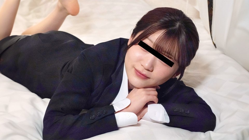 10musume_022525_01 娇小可爱求职女大学生被内射面试爆操